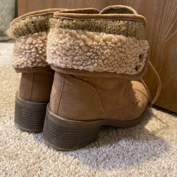 Rock and Candy Tan Lace Up Boots - Picture 5 of 5